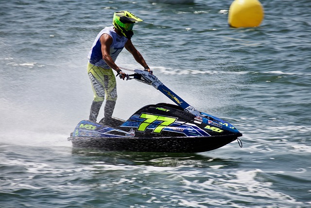 詹妮注意到 詹妮注意到